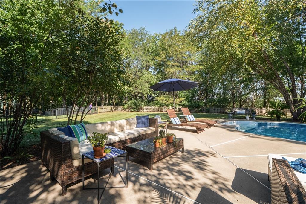 2536 SW Wintervalley Court
