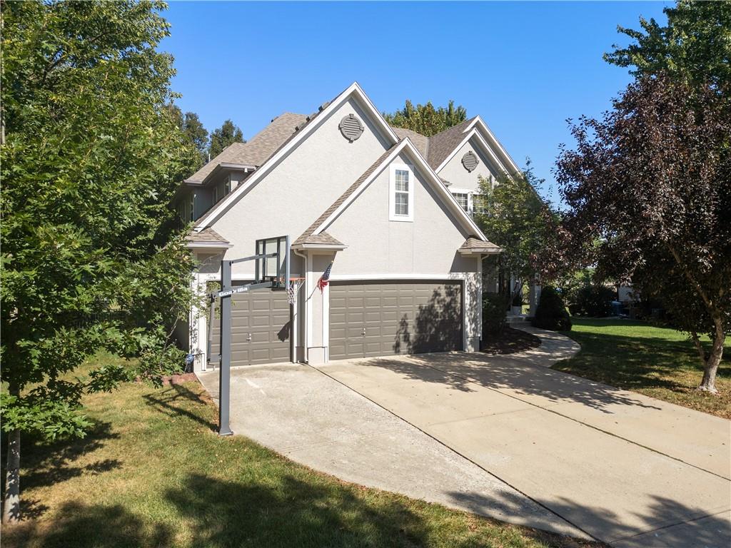 2536 SW Wintervalley Court