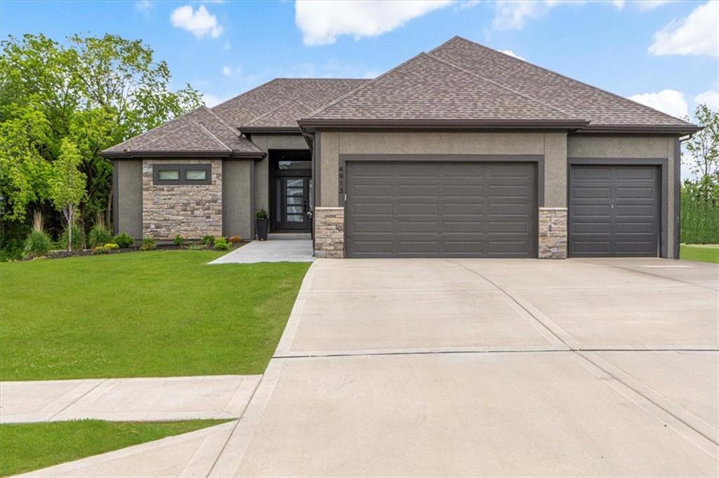 4913 NW 70th Terrace