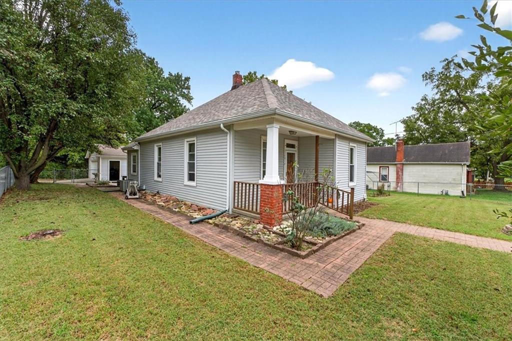 1016 N 11th Street