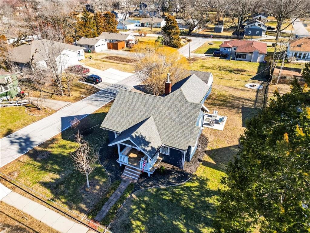 307 NE Green Street