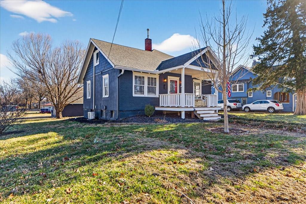 307 NE Green Street