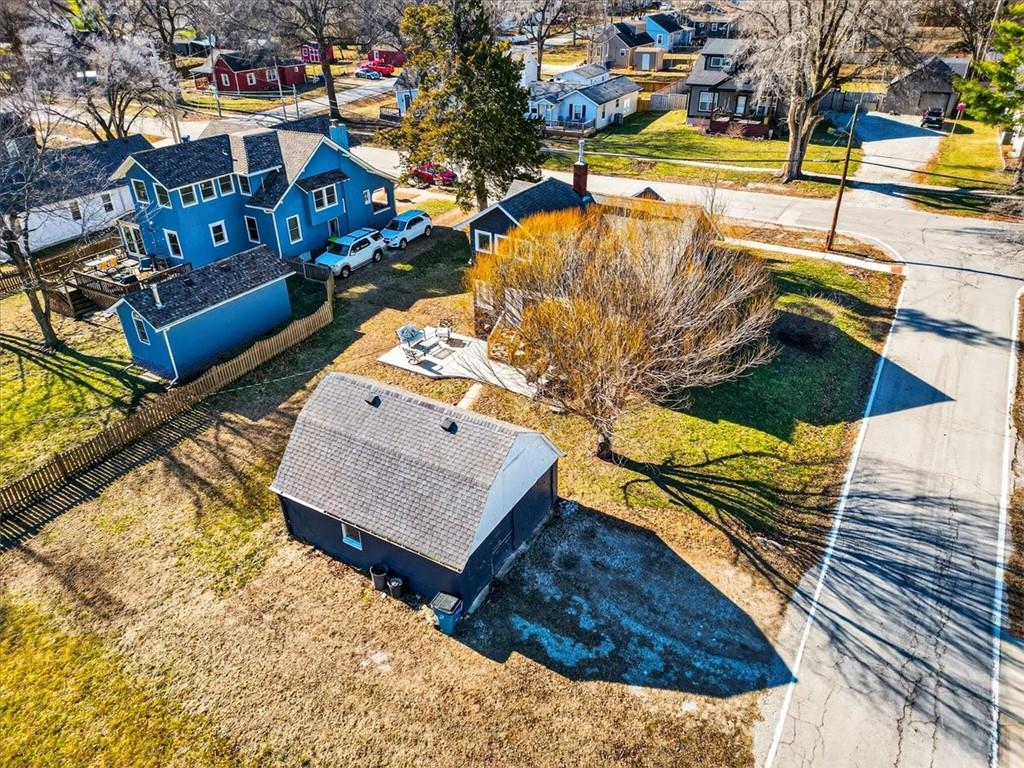 307 NE Green Street