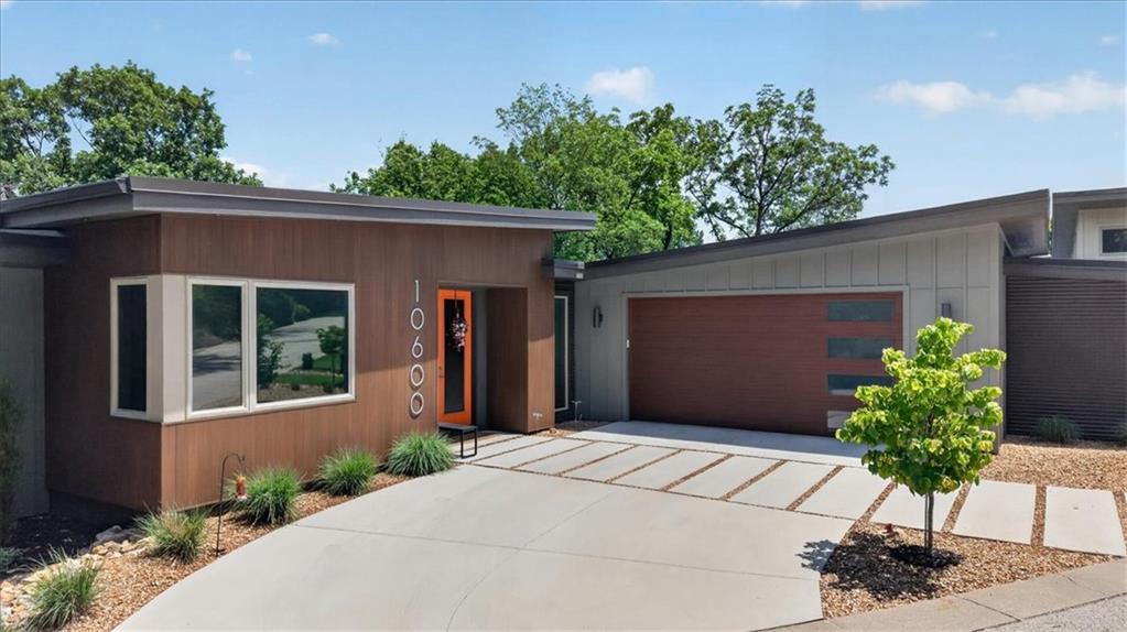 10600 Chateau Lane