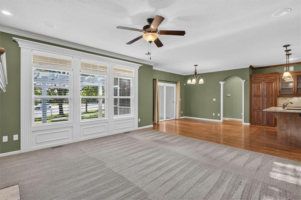 4776 SW Leafwing Drive
