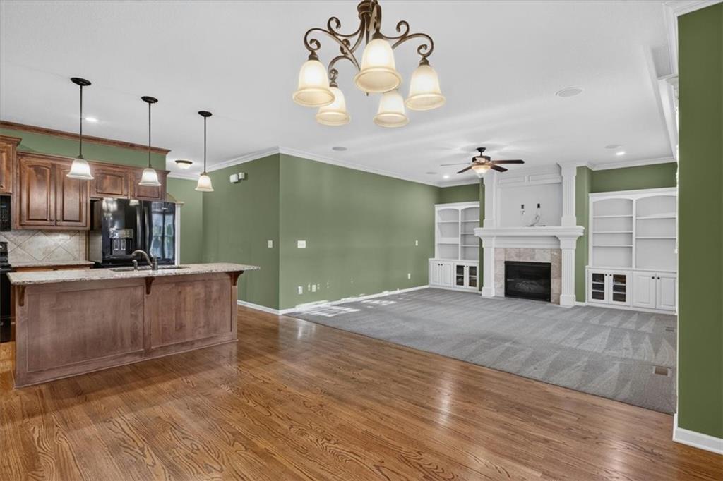4776 SW Leafwing Drive