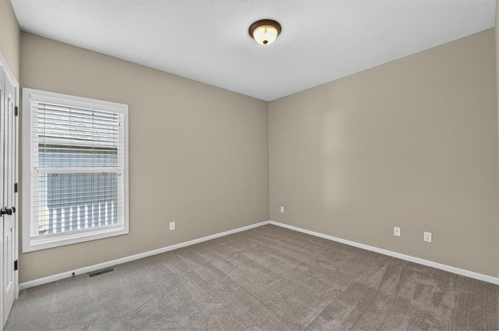 4776 SW Leafwing Drive
