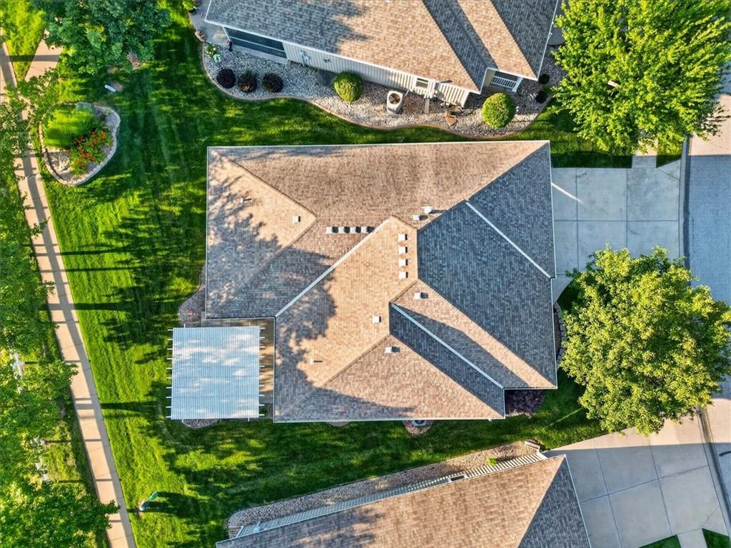 4776 SW Leafwing Drive