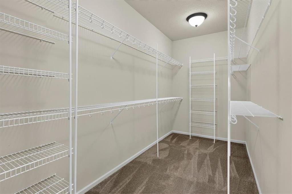 4776 SW Leafwing Drive