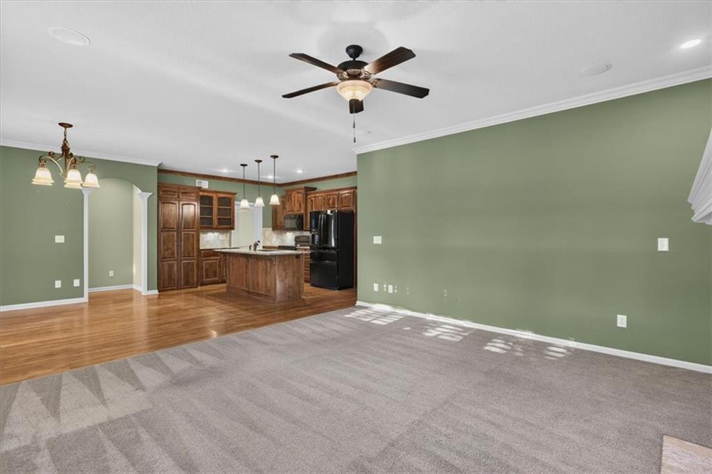 4776 SW Leafwing Drive