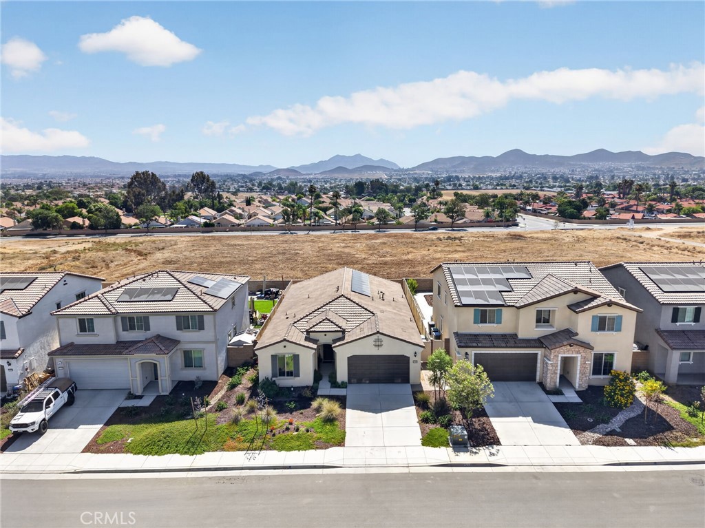 27440 Golden Nugget