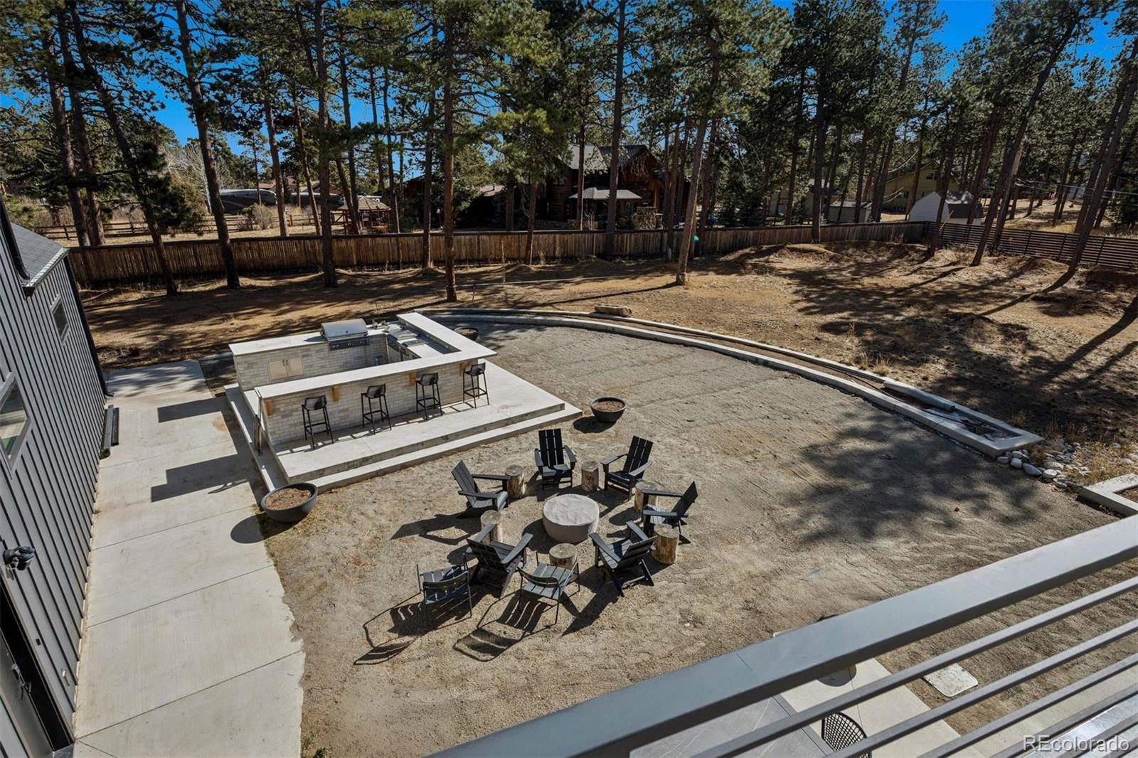 16 S Mt Vernon Country Club Road