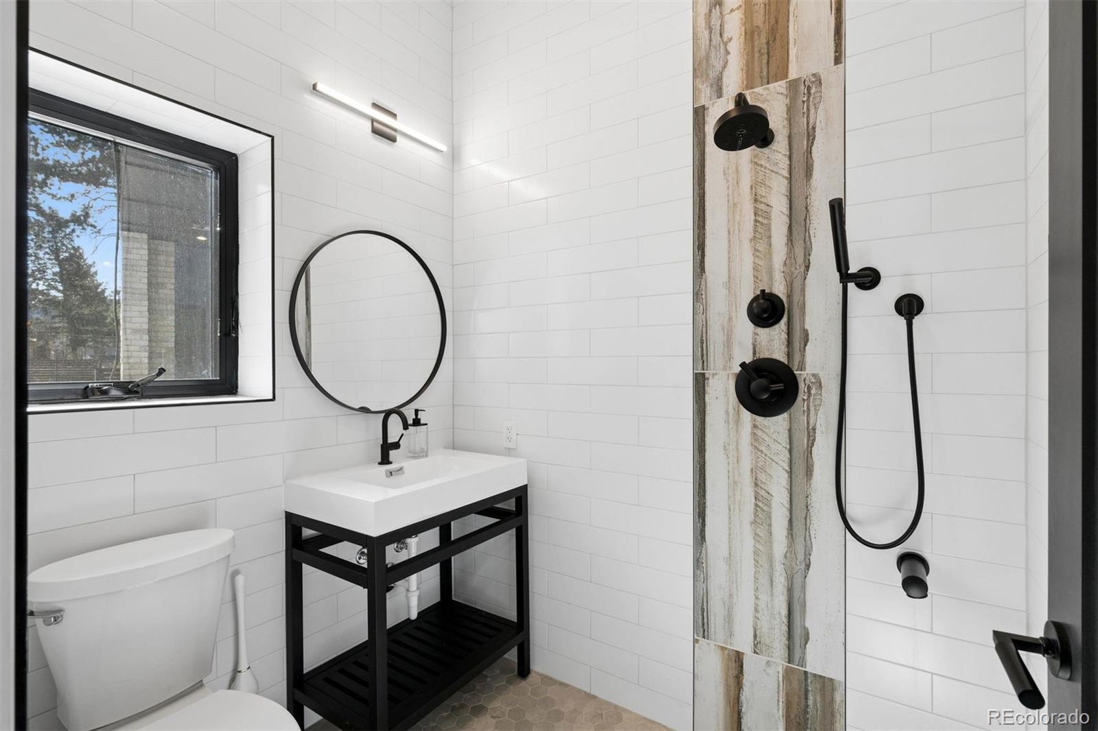 16 S Mt Vernon Country Club Road