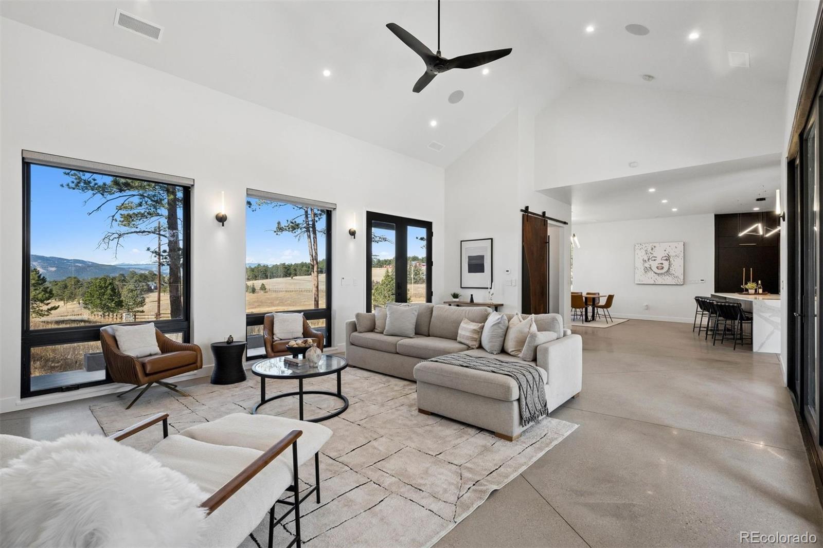 16 S Mt Vernon Country Club Road