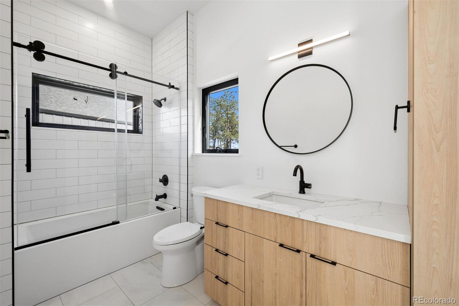 16 S Mt Vernon Country Club Road