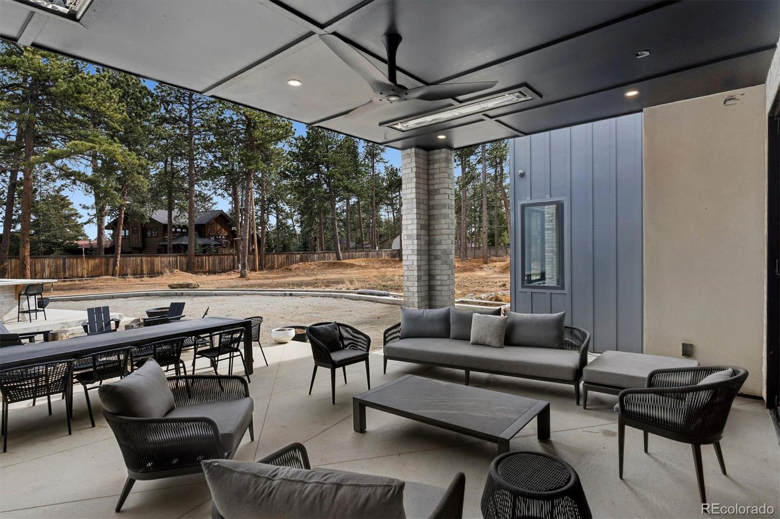 16 S Mt Vernon Country Club Road