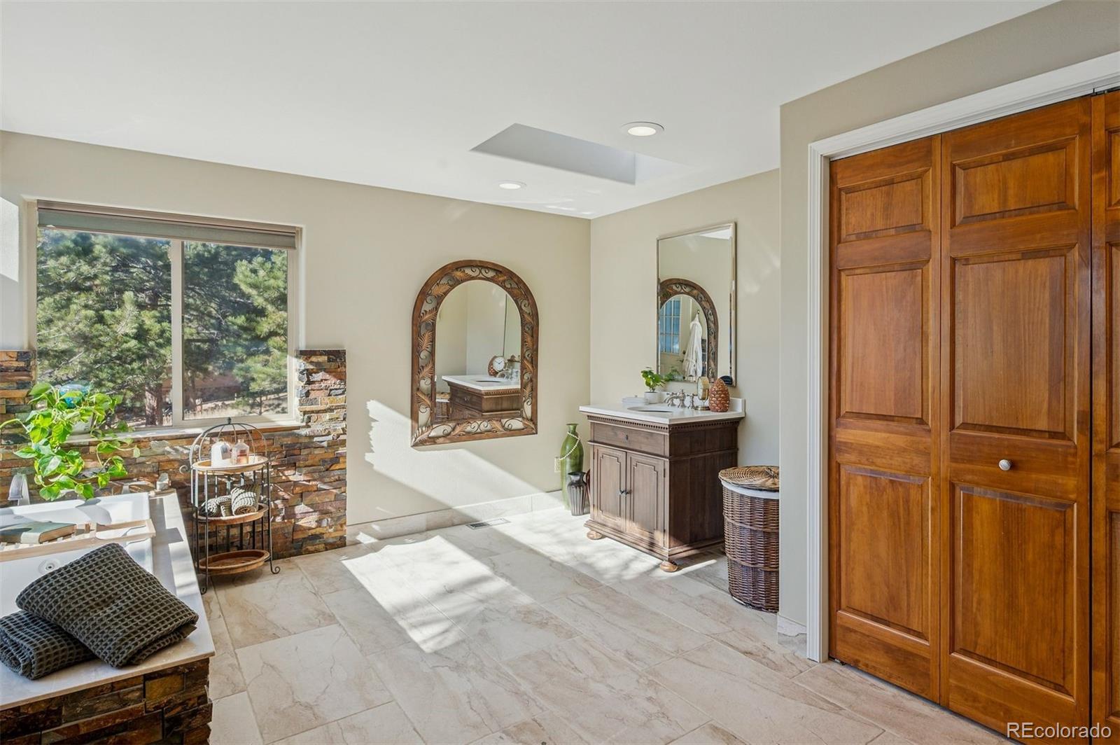 32329 Inverness Drive