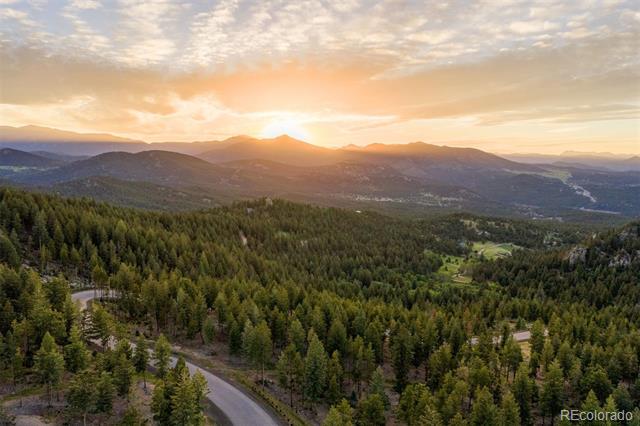 6391 Canyon Creek Road