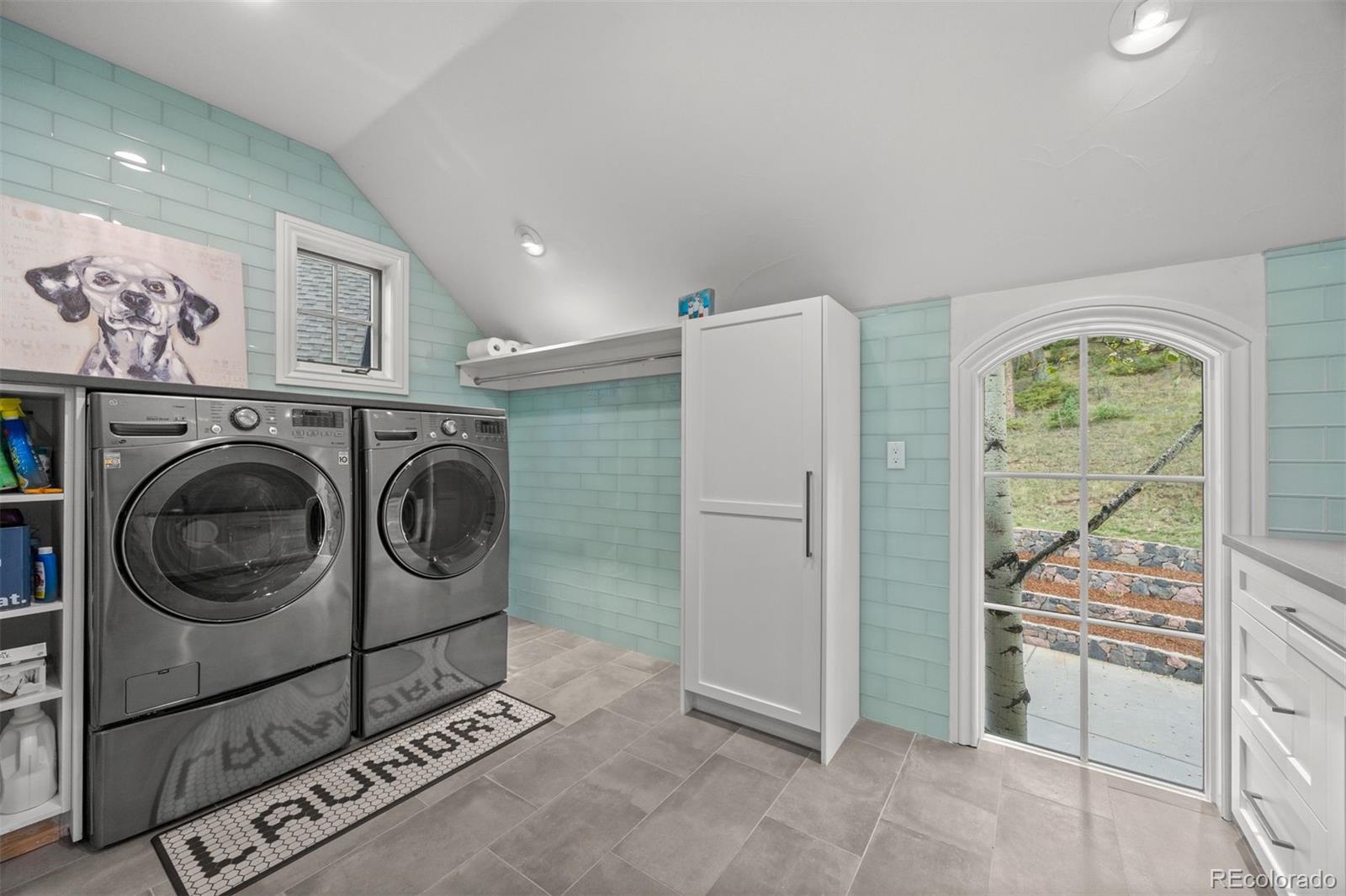 1535 Steamboat Court