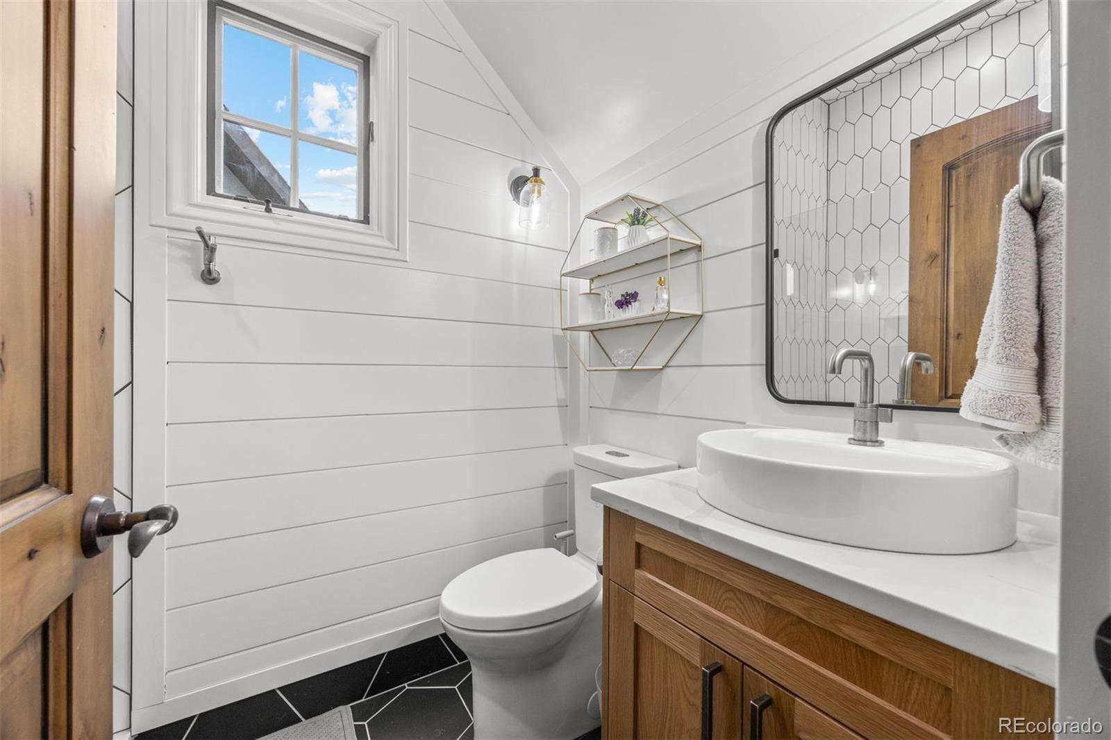 1535 Steamboat Court