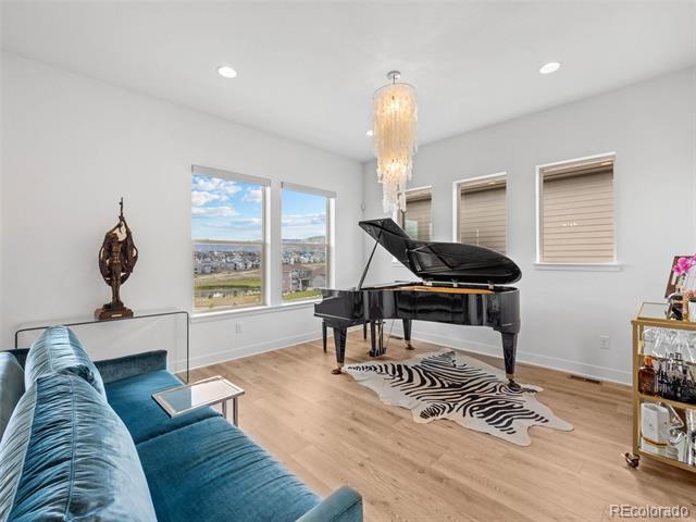 18472 W 95th Place