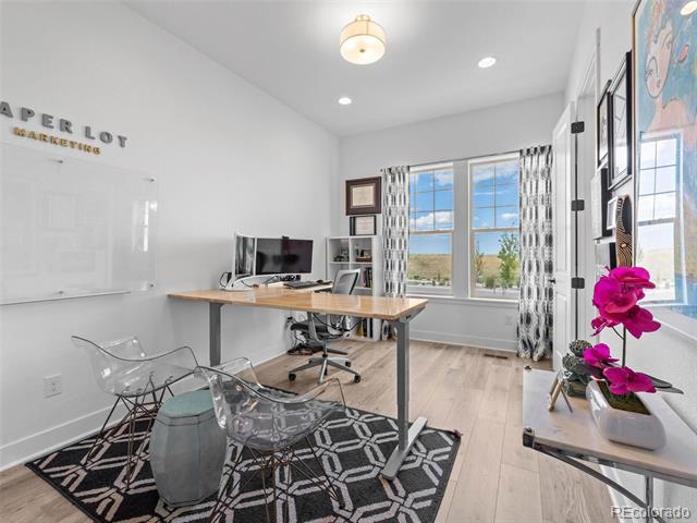 18472 W 95th Place