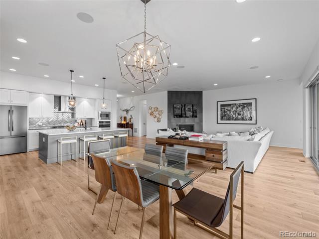 18472 W 95th Place