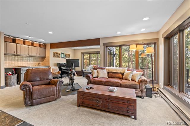 632 Cerro Court