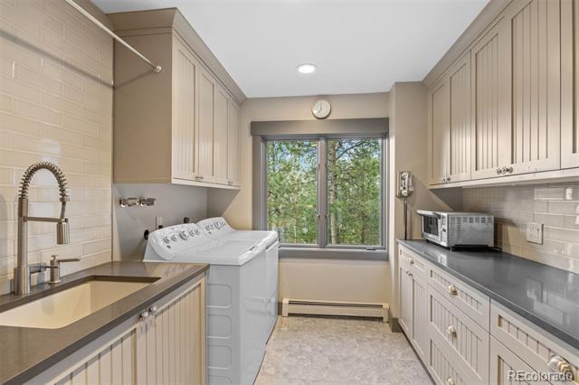 632 Cerro Court