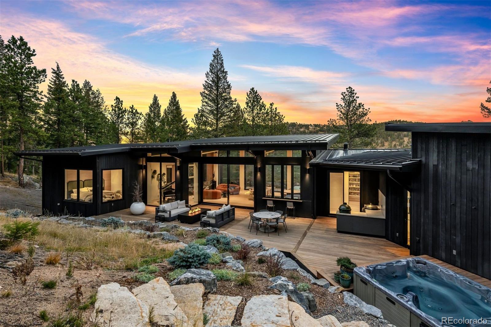 6303 Little Cub Creek Road