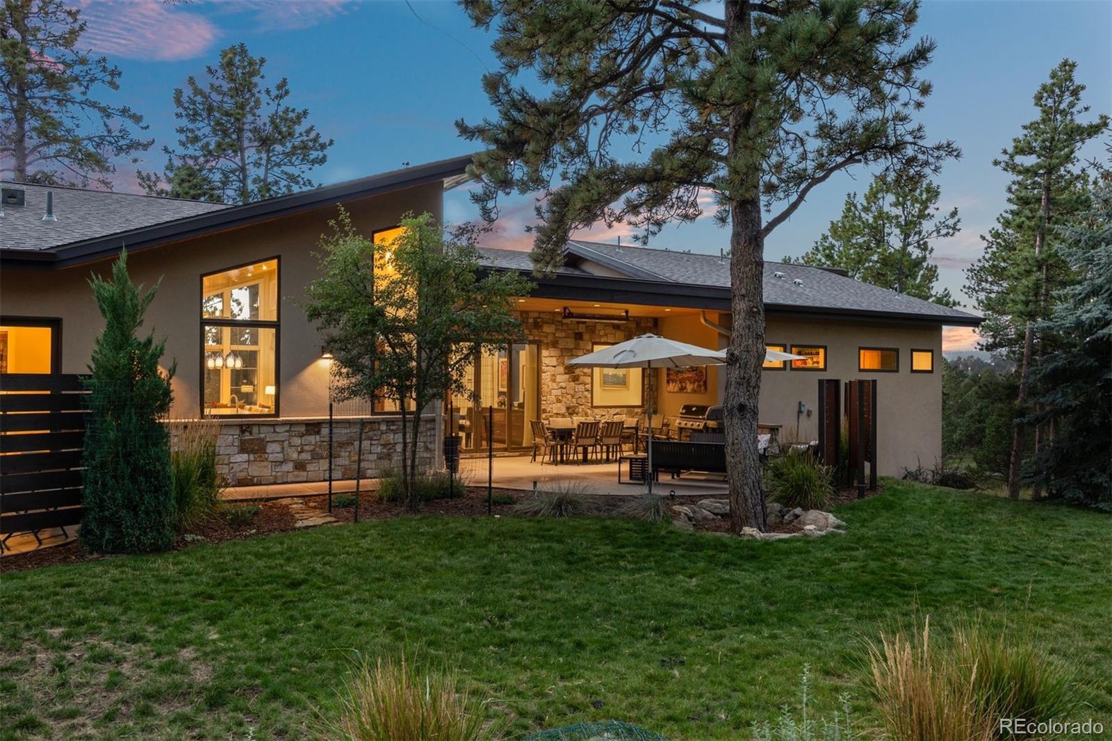 29574 Canterbury Circle