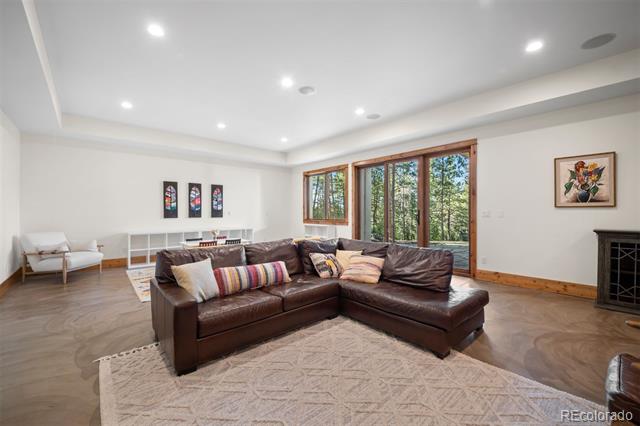 6016 Stone Creek Drive