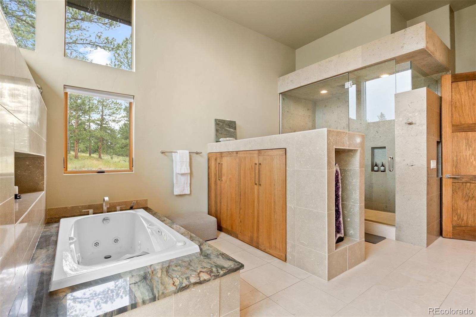2888 Highlands View Road