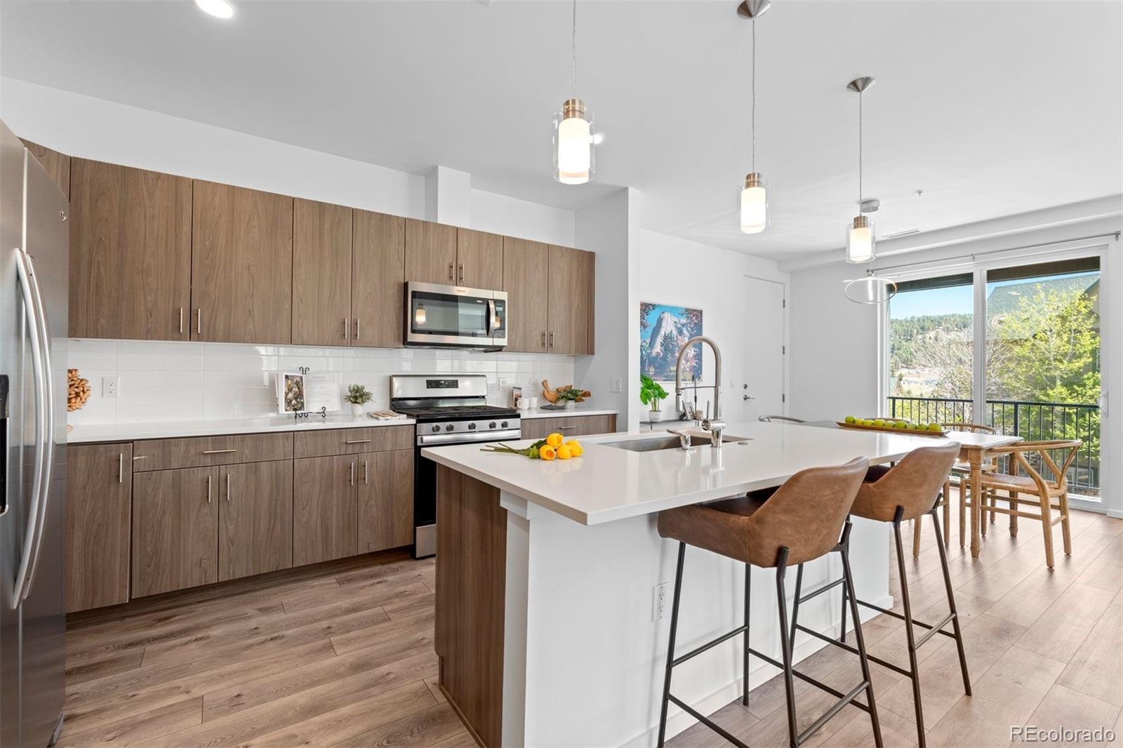 31192 Black Eagle Drive Unit: 201