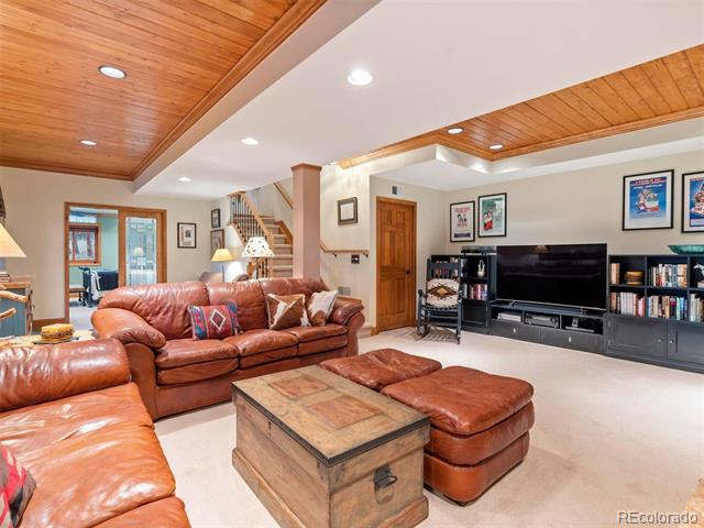 30032 Troutdale Ridge Road