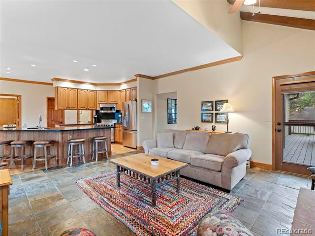 30032 Troutdale Ridge Road