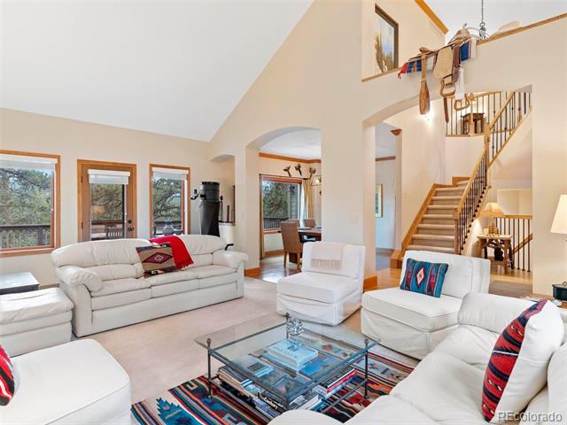 30032 Troutdale Ridge Road