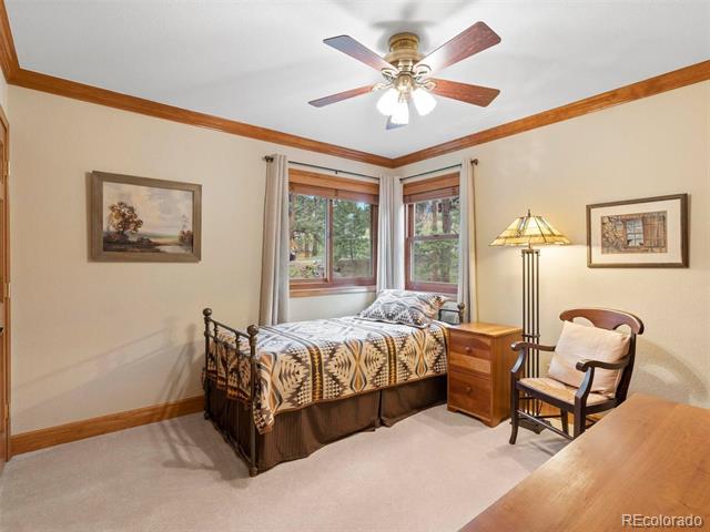 30032 Troutdale Ridge Road