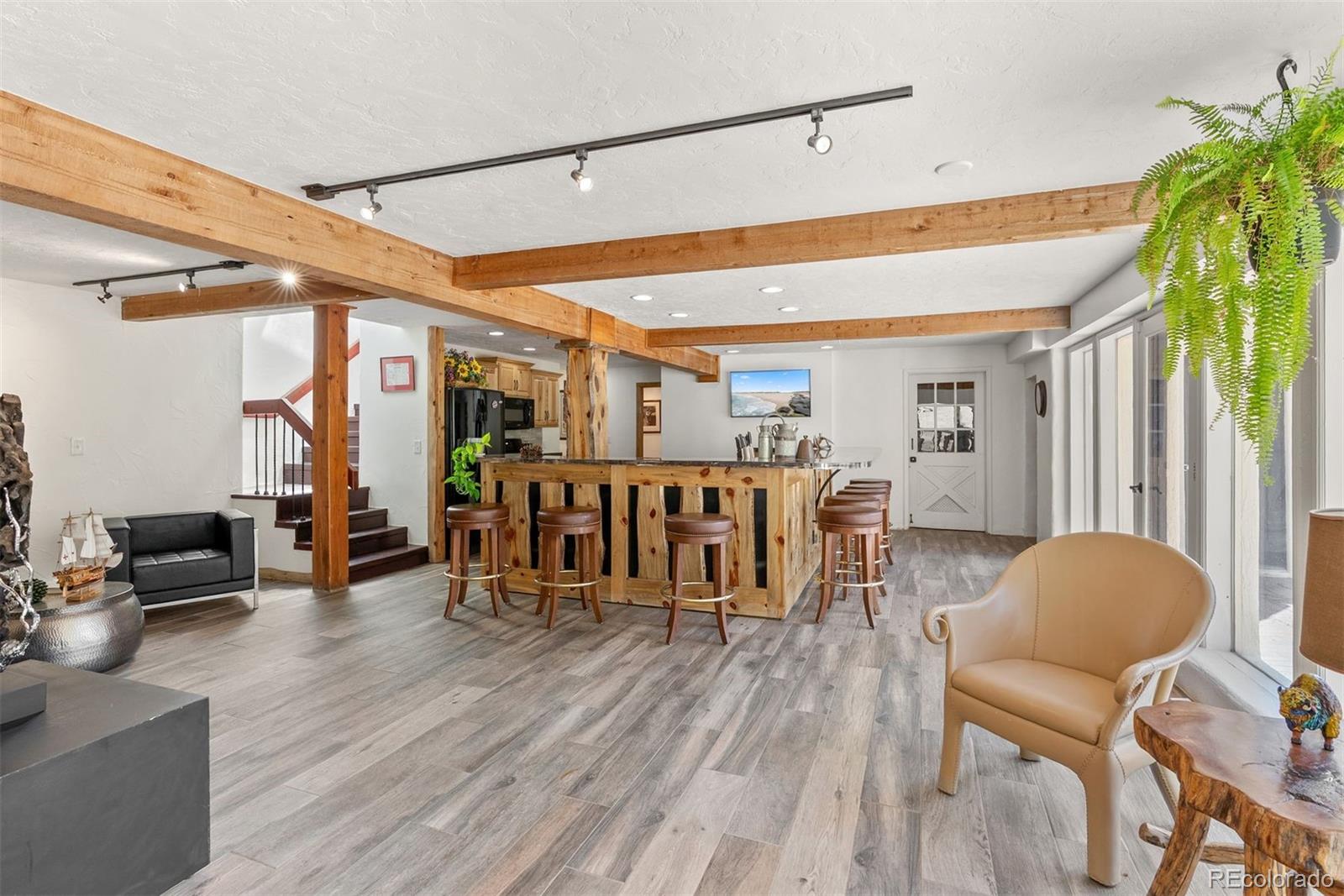 1053 Red Moon Road