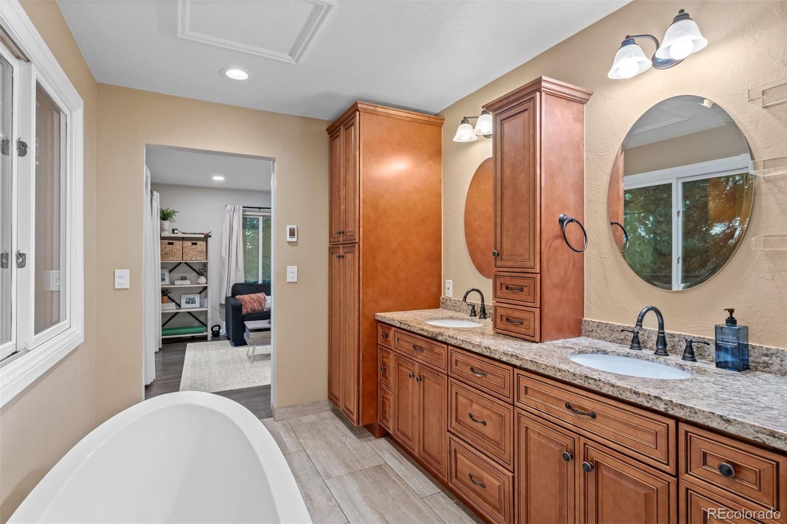 29843 Canterbury Circle