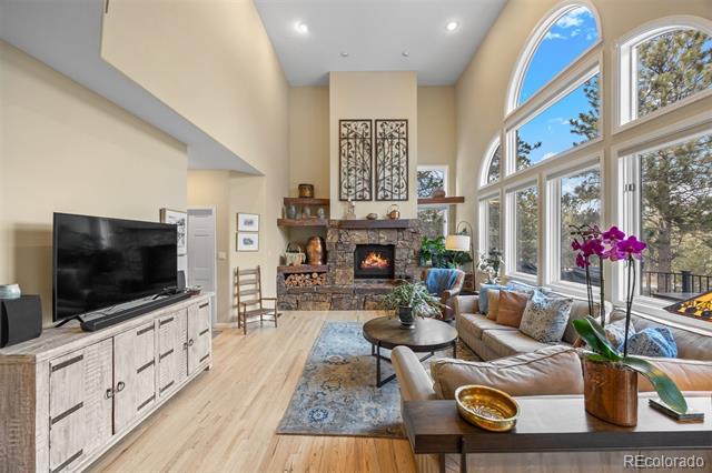 2492 Baldy Lane