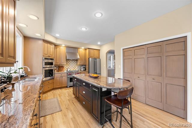 2492 Baldy Lane