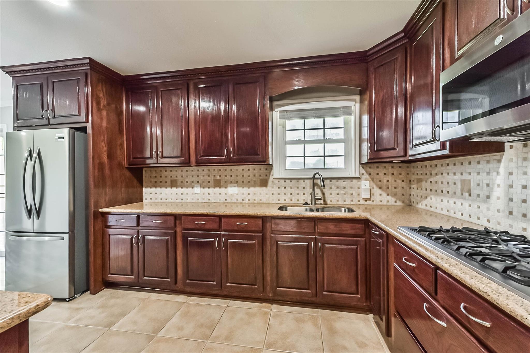 10999 Fairland Drive