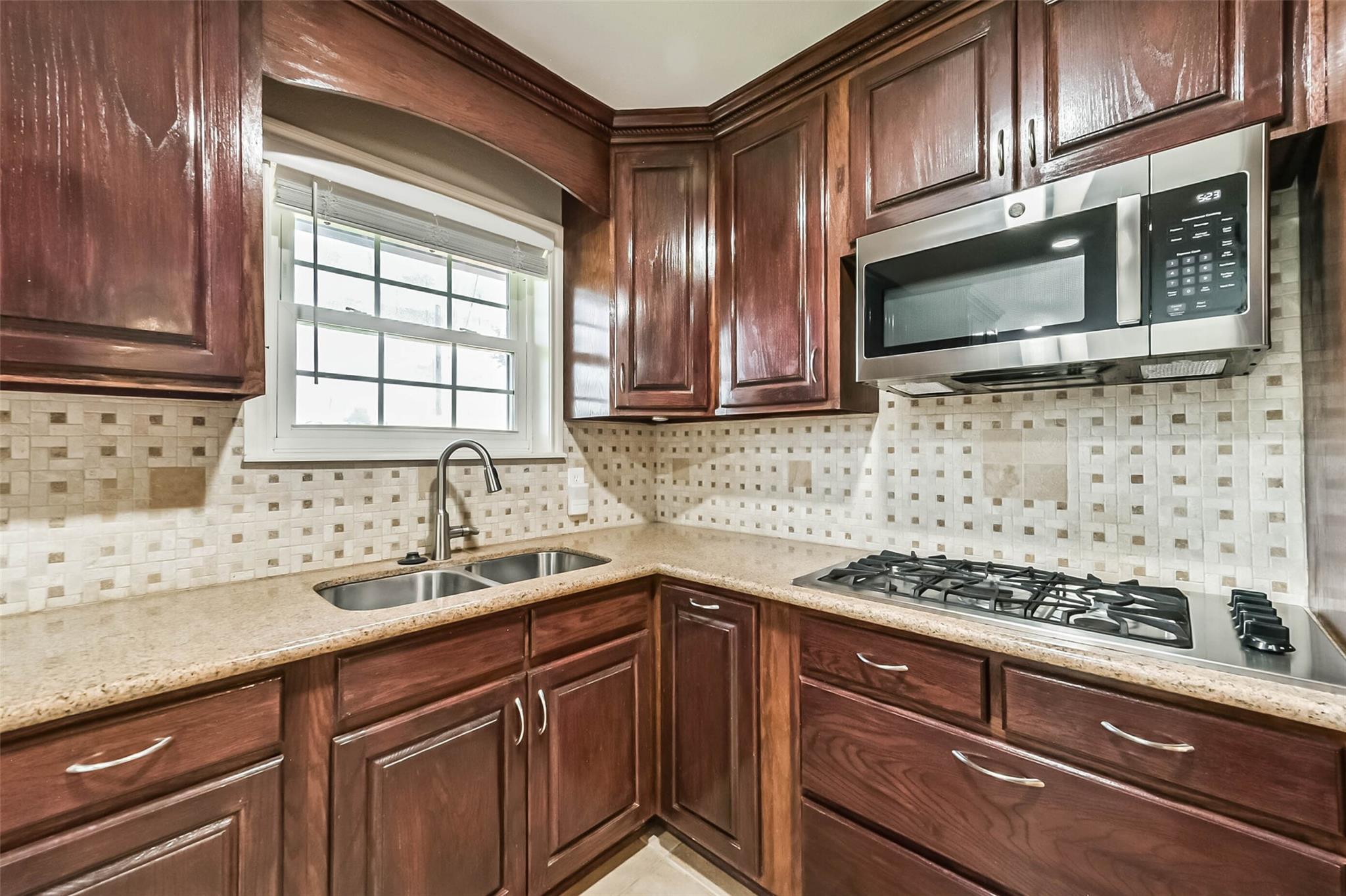 10999 Fairland Drive