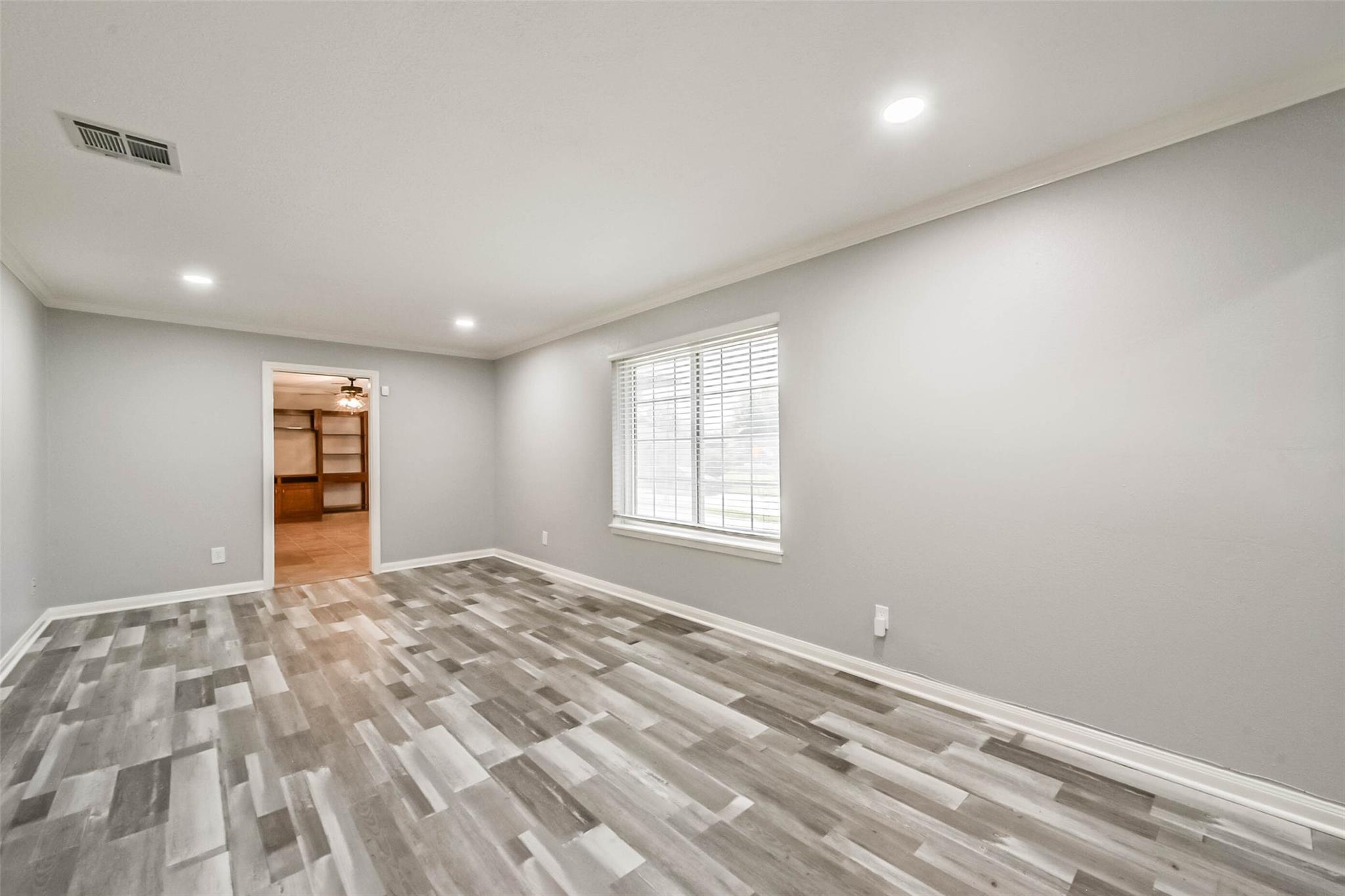 10999 Fairland Drive