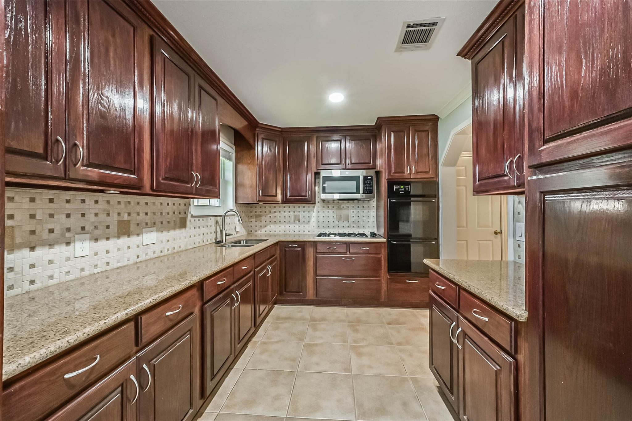 10999 Fairland Drive