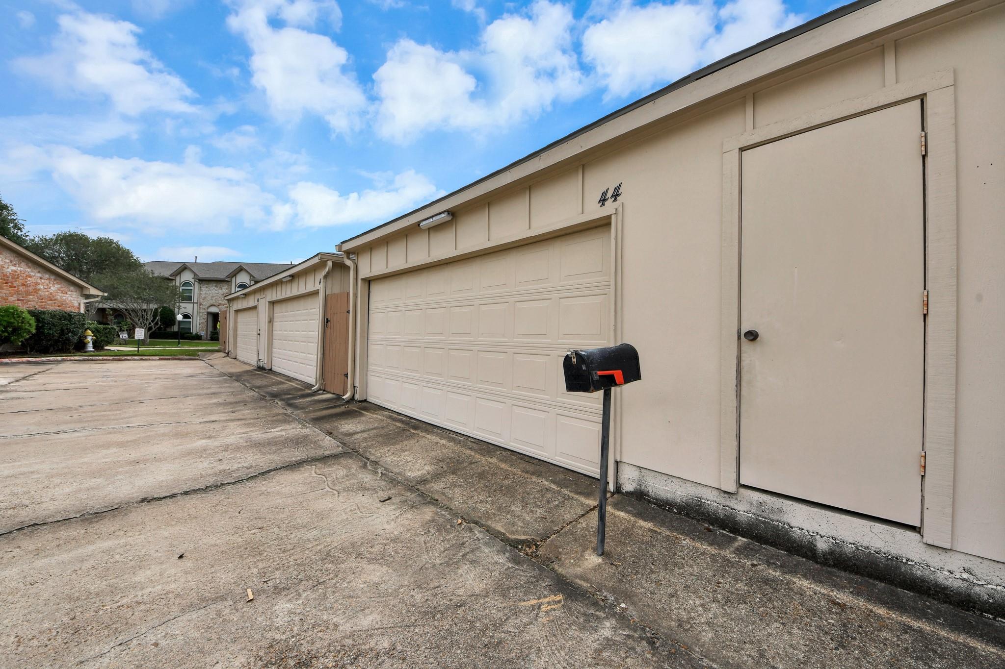 44 Chapparal Court