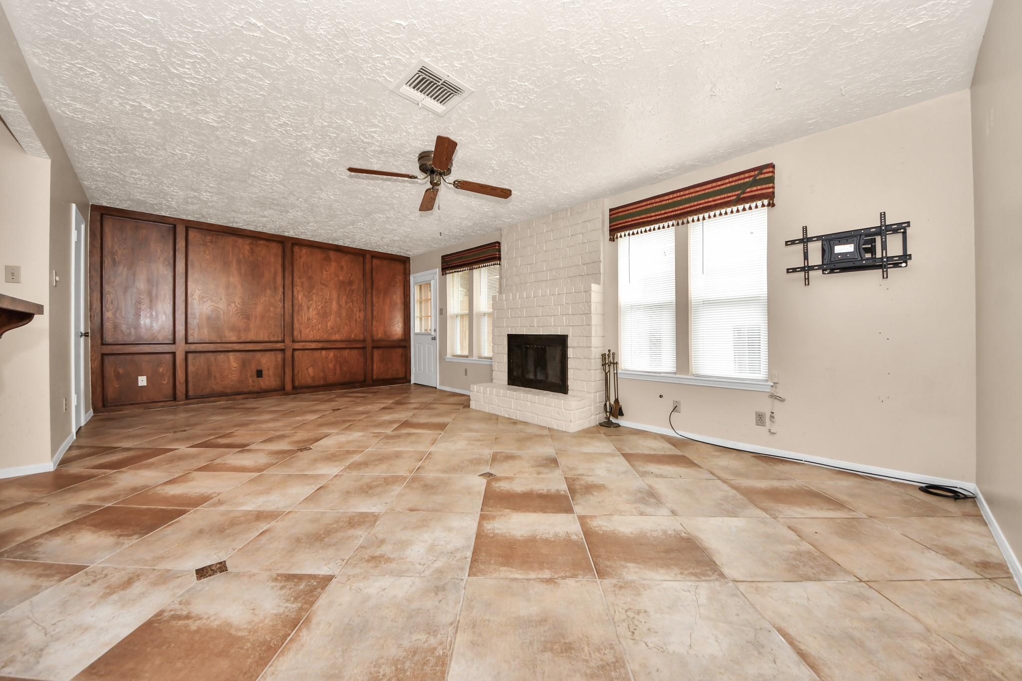 44 Chapparal Court