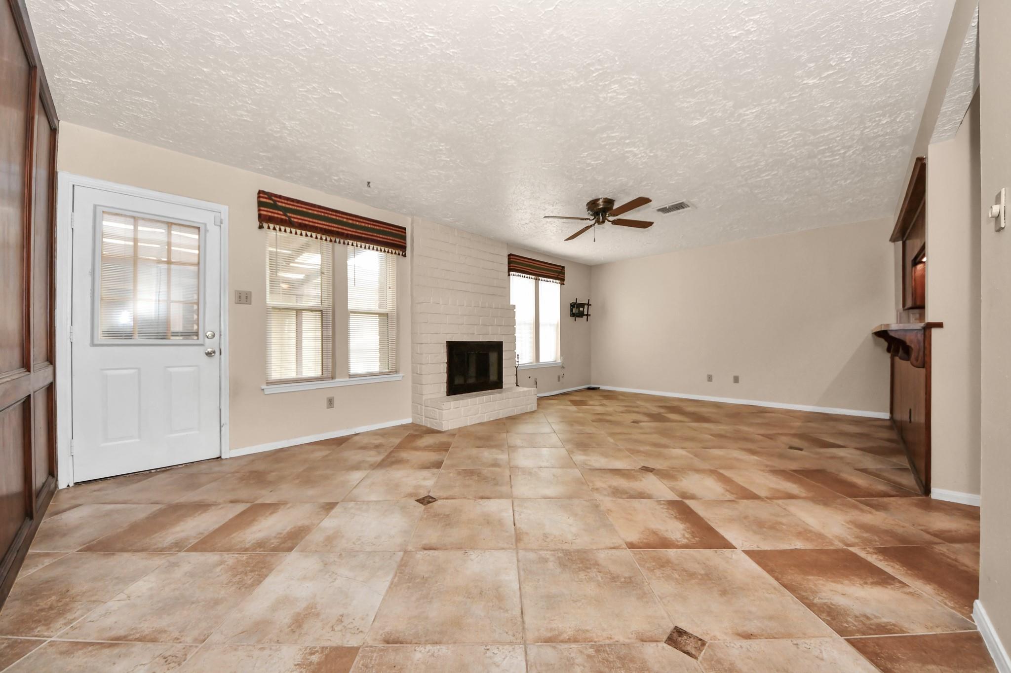 44 Chapparal Court