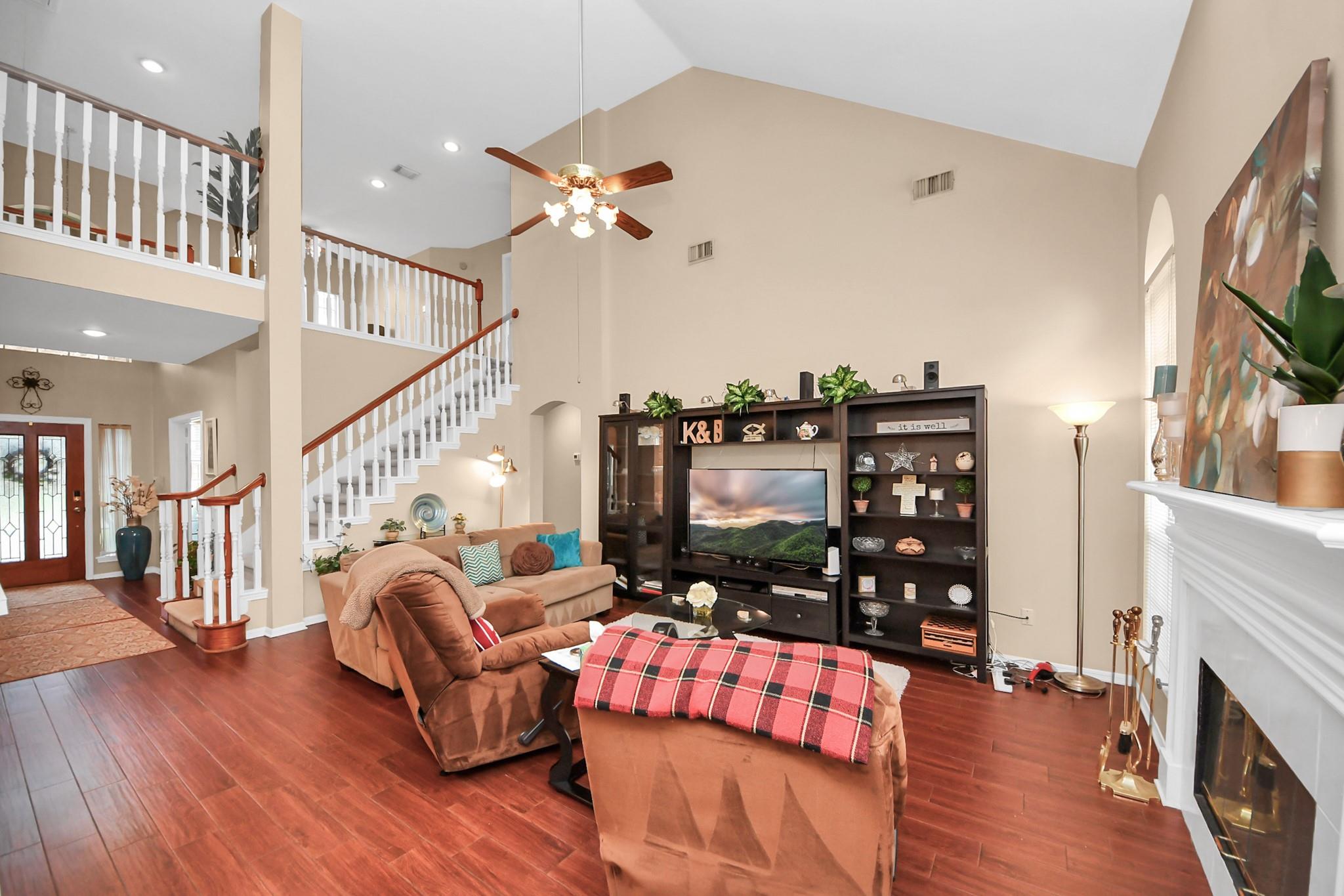 7015 Morningside Drive
